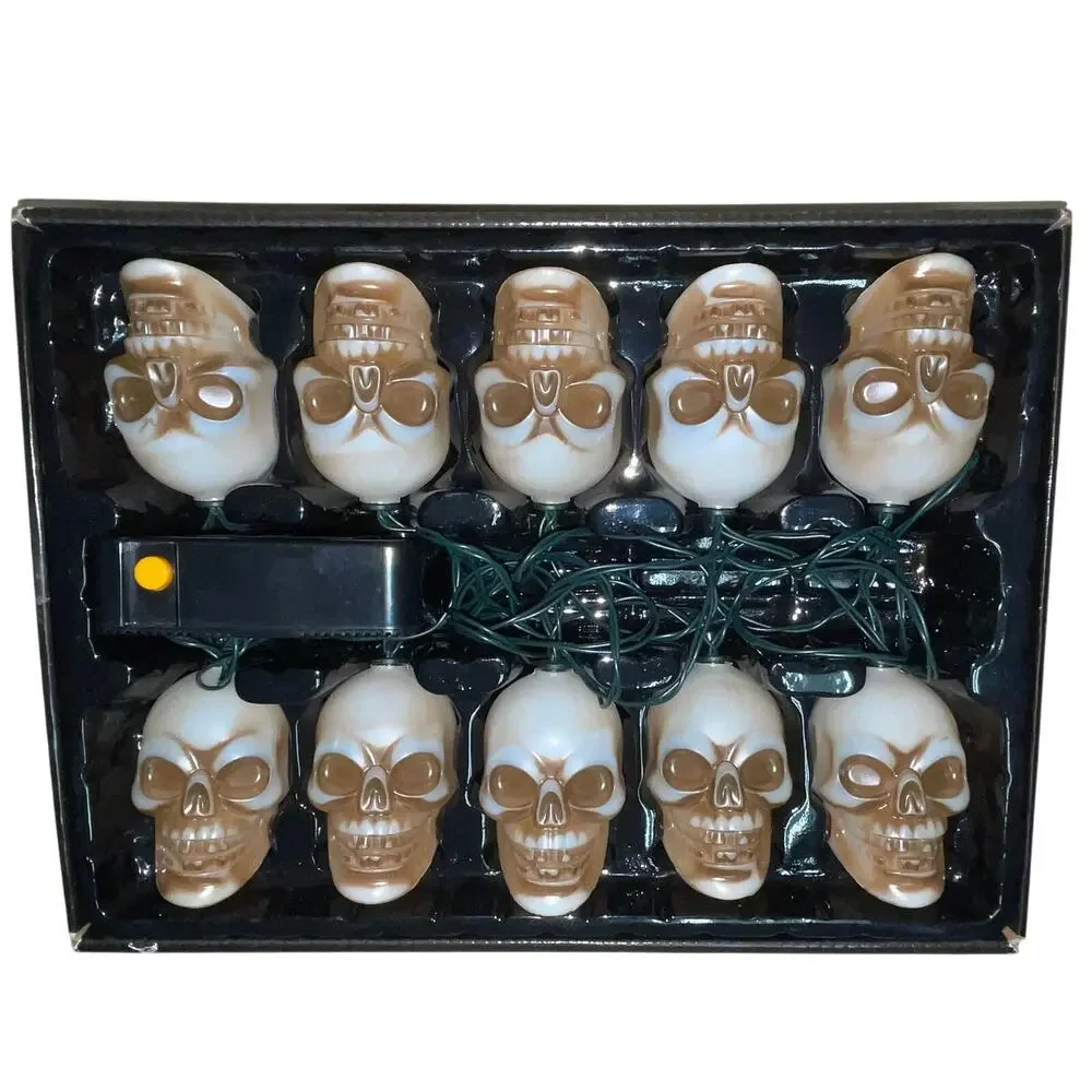 Gemmy Musical Blinking Skull Halloween Lights Model #20956 New Open Box 2010